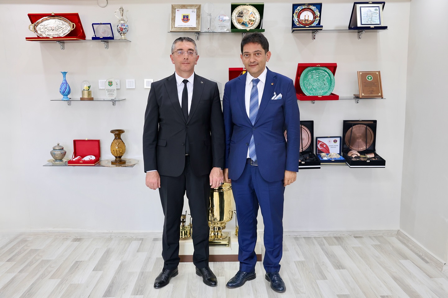 Vakıfbank Yakutiye Şube Müdürü Sait Sancaktar, Yönetim Kurulu Başkanımız Hakan Oral’ı Ziyaret Etti